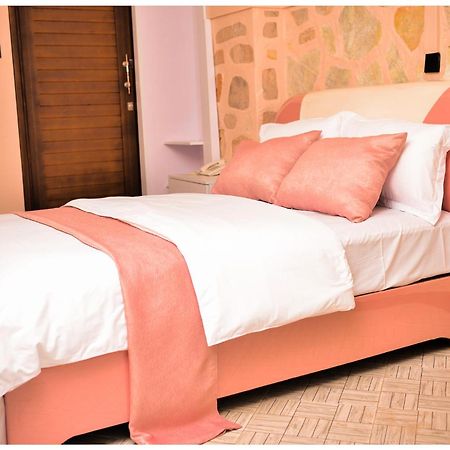 Hotel Ruby Haven Kampala Esterno foto